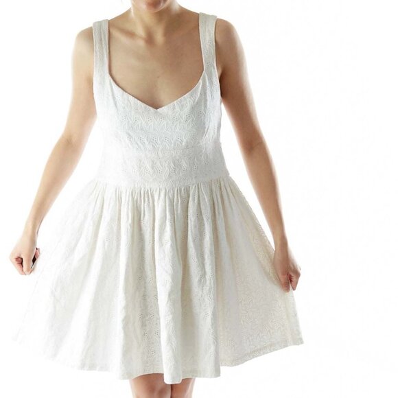 Aqua Dresses & Skirts - Aqua White Flower Flared Day Dress